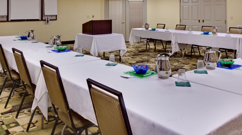 <b>Holiday Inn Express Hotel & Suites Meeting</b>. Images powered by <a href="https://www.leonardoworldwide.com/" title="Leonardo Worldwide" target="_blank">Leonardo</a>.