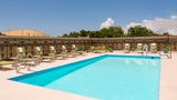 <b>Holiday Inn Pool</b>. Images powered by <a href="https://www.leonardoworldwide.com/" title="Leonardo Worldwide" target="_blank">Leonardo</a>.