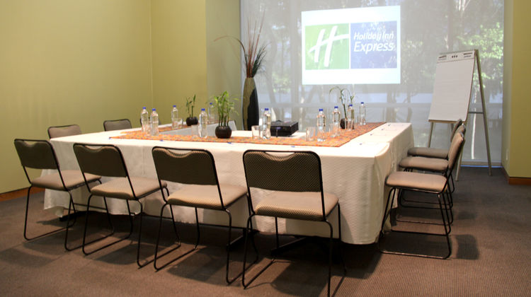 Holiday Inn Express Meeting