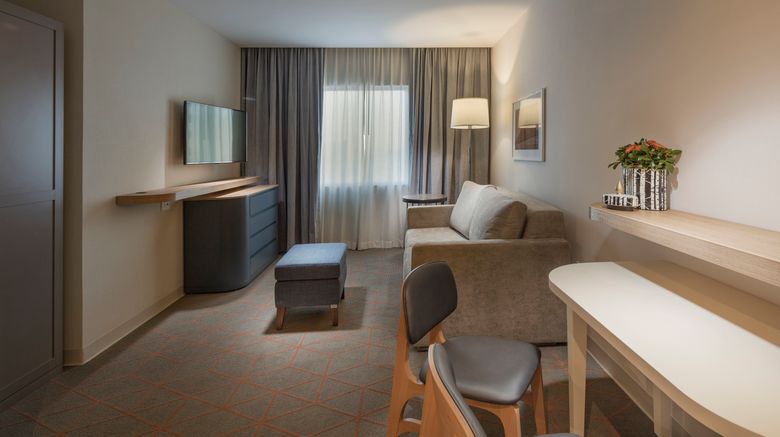 <b>Holiday Inn Suites Aguascalientes Suite</b>. Images powered by <a href="https://leonardo.com/" title="Leonardo Worldwide" target="_blank">Leonardo</a>.