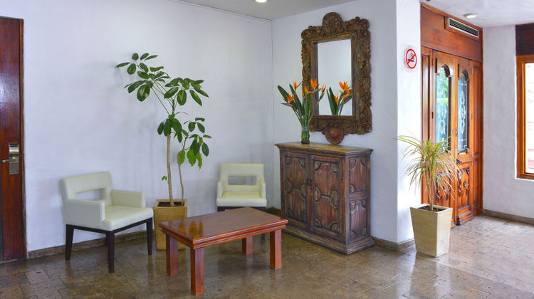 Holiday Inn Express Morelia Lobby