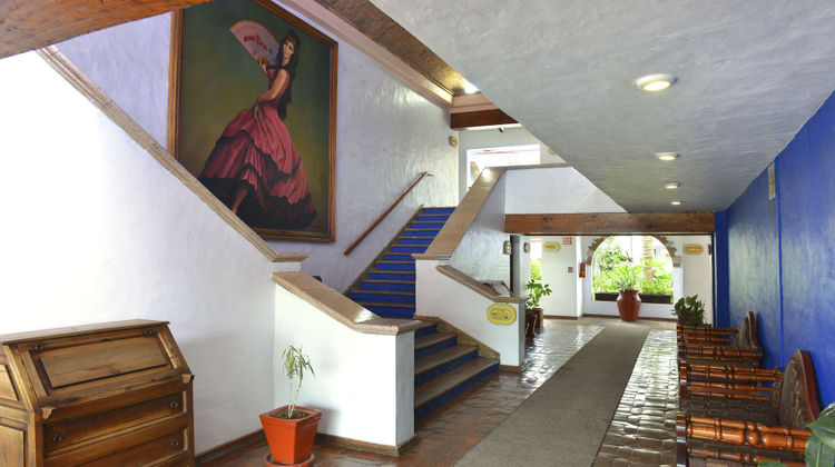 Holiday Inn Express Morelia Lobby