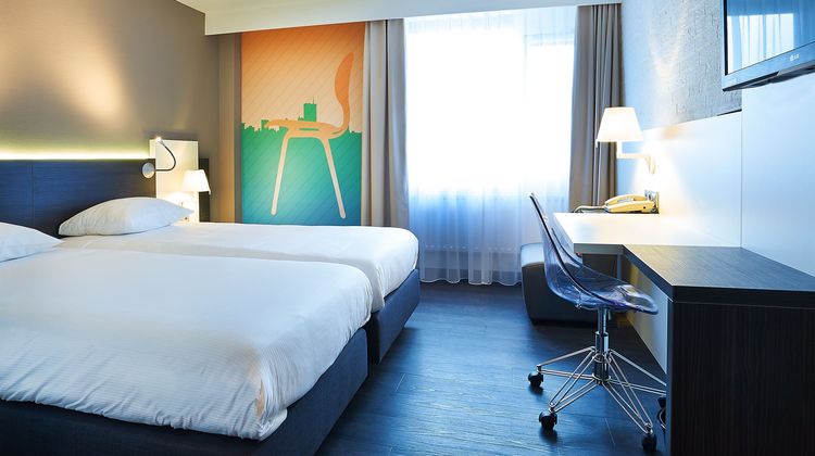 Postillion Hotel Dordrecht Room