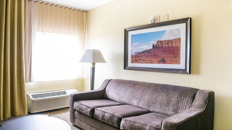 <b>Candlewood Suites Bay City Room</b>. Images powered by <a href="https://www.leonardoworldwide.com/" title="Leonardo Worldwide" target="_blank">Leonardo</a>.