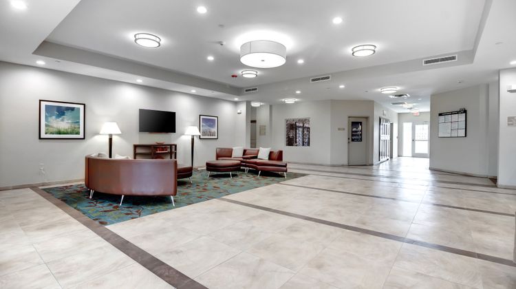Candlewood Suites Waco Lobby