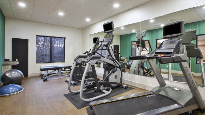 <b>Holiday Inn Express & Suites Niles Health Club</b>. Images powered by <a href="https://www.leonardoworldwide.com/" title="Leonardo Worldwide" target="_blank">Leonardo</a>.