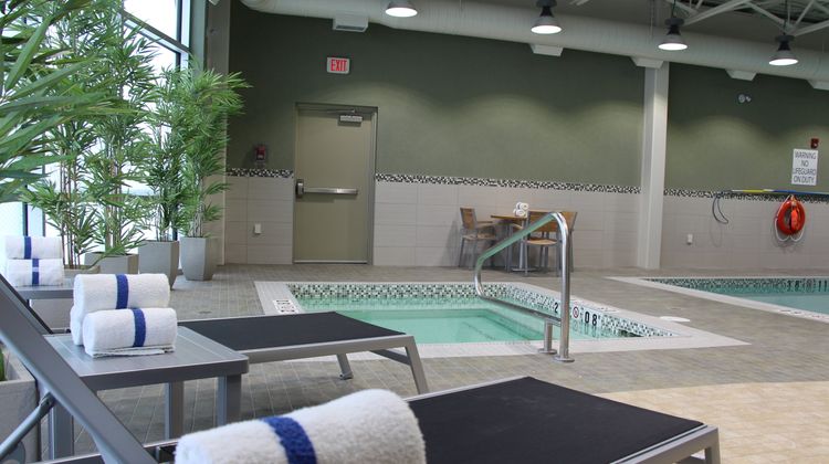 Holiday Inn Express & Suites Cold Lake Pool