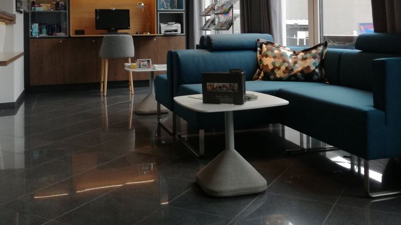 <b>Holiday Inn Salzburg City Lobby</b>. Images powered by <a href="https://www.leonardoworldwide.com/" title="Leonardo Worldwide" target="_blank">Leonardo</a>.
