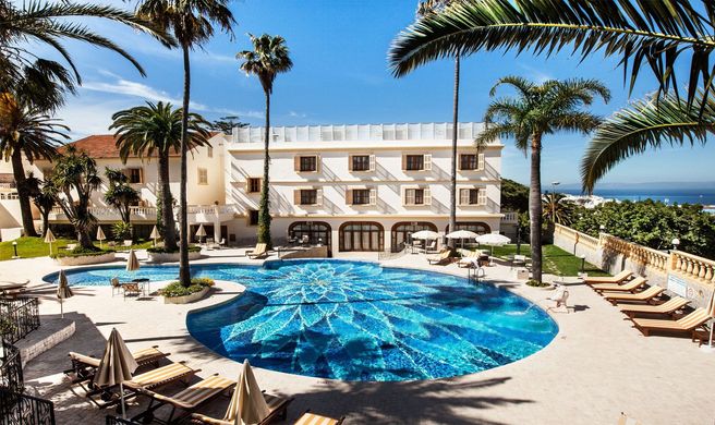 Grand Hotel Villa De France Exterior