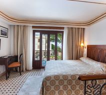 Grand Hotel Villa De France Room