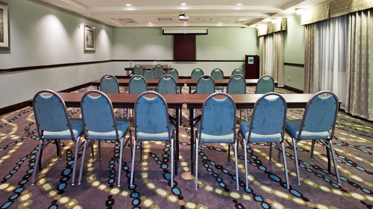 Holiday Inn Express Hotel & Suites Meeting