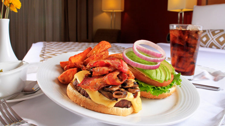 <b>Crowne Plaza Hotel Monterrey Airport Restaurant</b>. Images powered by <a href="https://www.leonardoworldwide.com/" title="Leonardo Worldwide" target="_blank">Leonardo</a>.
