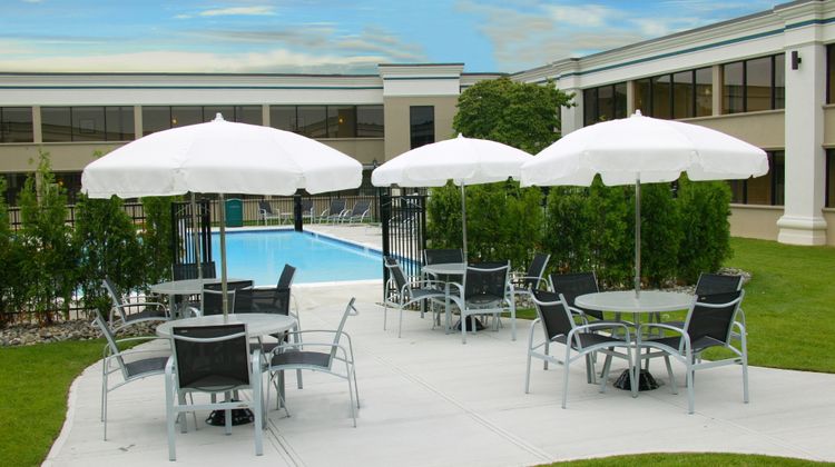 Holiday Inn Pool