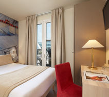 Fertel Maillot Room