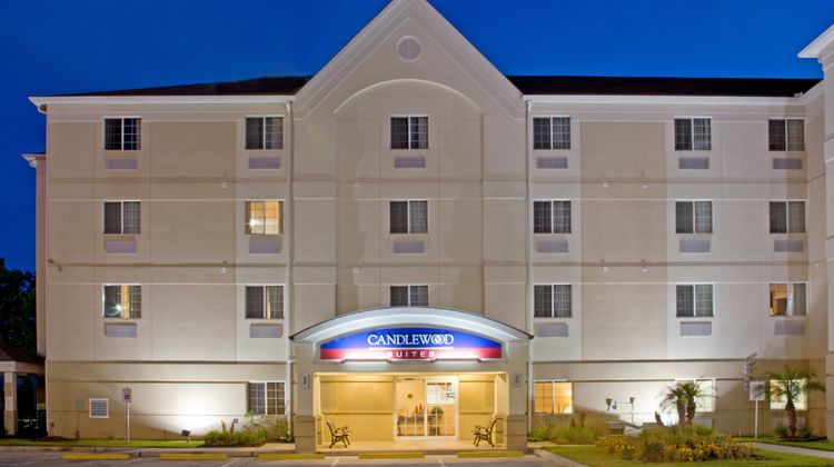 Candlewood Suites Medical Center Exterior