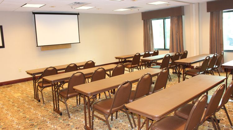 Holiday Inn Express & Suites Mobile West Meeting