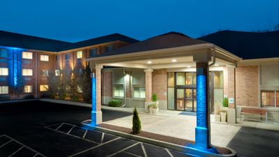 Holiday Inn Express & Suites