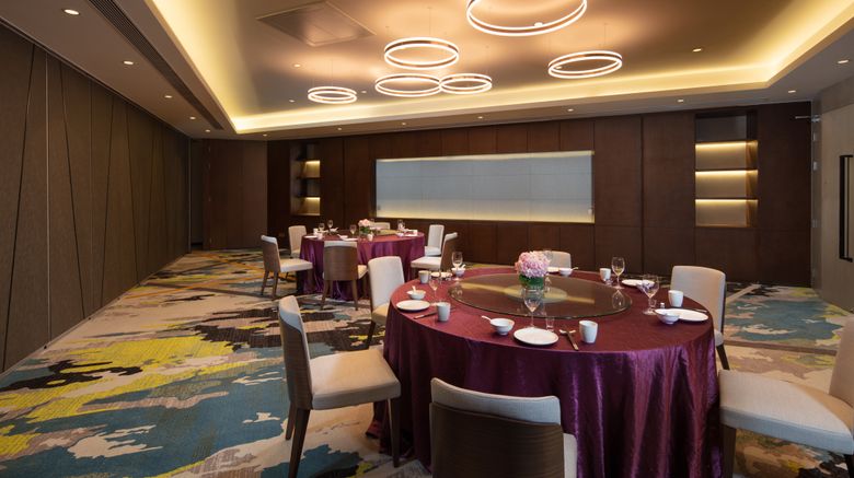 <b>Holiday Inn Airport Zone Restaurant</b>. Images powered by <a href="https://www.leonardoworldwide.com/" title="Leonardo Worldwide" target="_blank">Leonardo</a>.