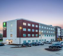 Holiday Inn Express/Suites Springfield N Exterior
