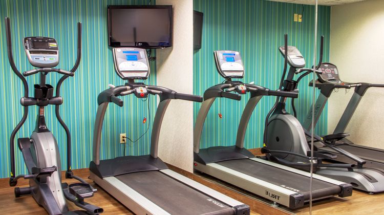 Holiday Inn Express Lexington NE Health Club