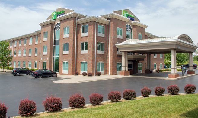 Holiday Inn Express Lexington NE Exterior
