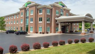 Holiday Inn Express Lexington NE