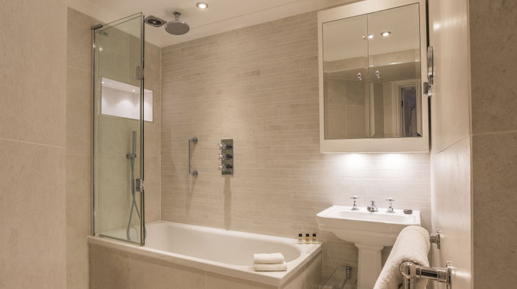 Sloane Place Room