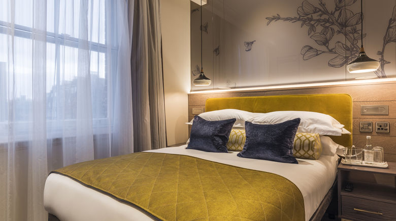 <b>Sloane Place Room</b>. Images powered by <a href="https://www.leonardoworldwide.com/" title="Leonardo Worldwide" target="_blank">Leonardo</a>.