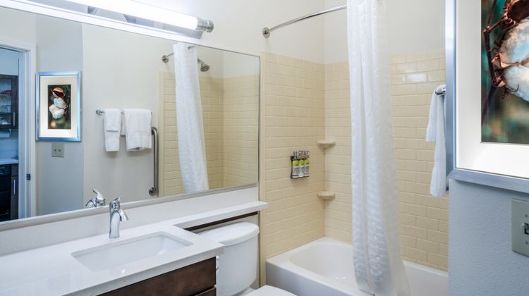 Candlewood Suites Auburn Room