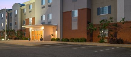 Candlewood Suites Auburn Exterior