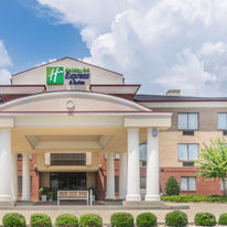 Holiday Inn Express & Suites Gadsden W-N