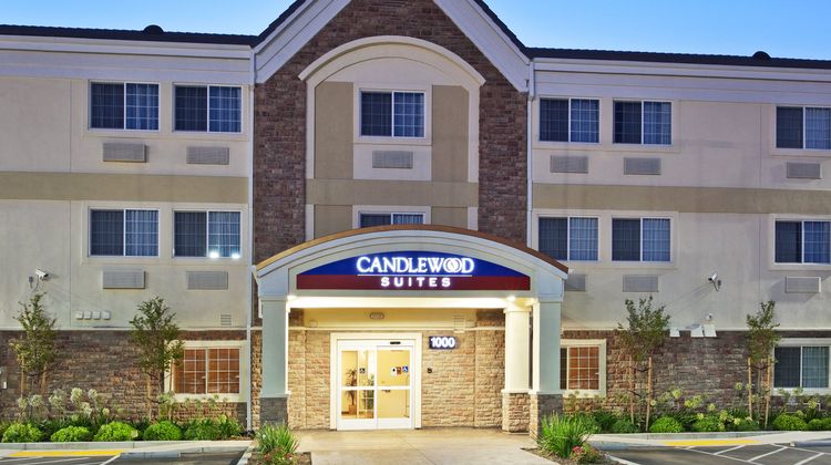 Candlewood Suites Turlock Exterior