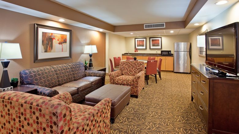 <b>Holiday Inn Kearney Suite</b>. Images powered by <a href="https://www.leonardoworldwide.com/" title="Leonardo Worldwide" target="_blank">Leonardo</a>.