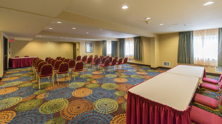 Holiday Inn Express Portland East Meeting