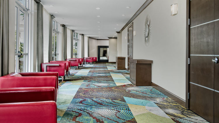 Holiday Inn Hotel & Suites Meeting