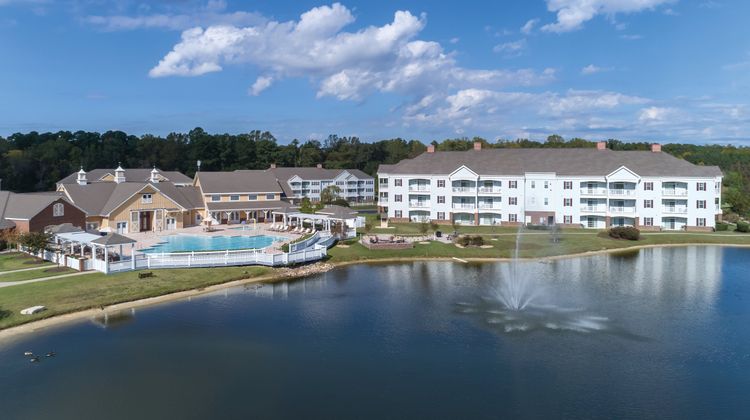 Wyndham Governor's Green Resort Hotel Exterior