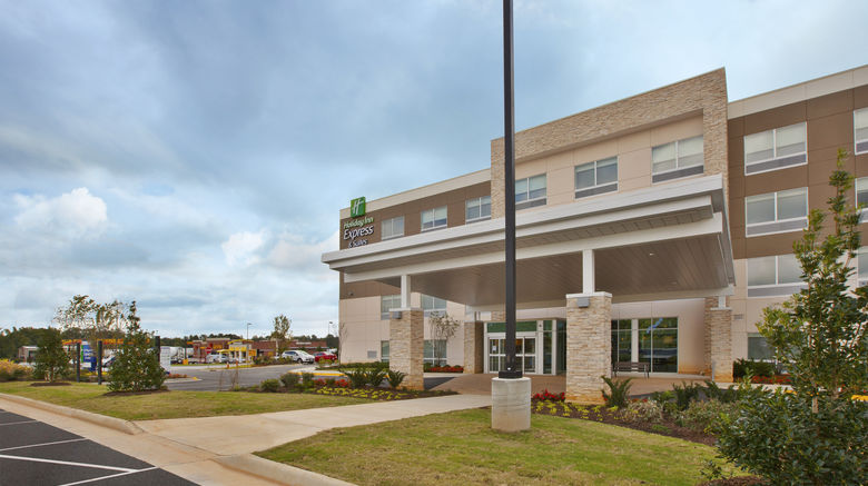 <b>Holiday Inn Express South Hill Exterior</b>. Images powered by <a href="https://www.leonardoworldwide.com/" title="Leonardo Worldwide" target="_blank">Leonardo</a>.