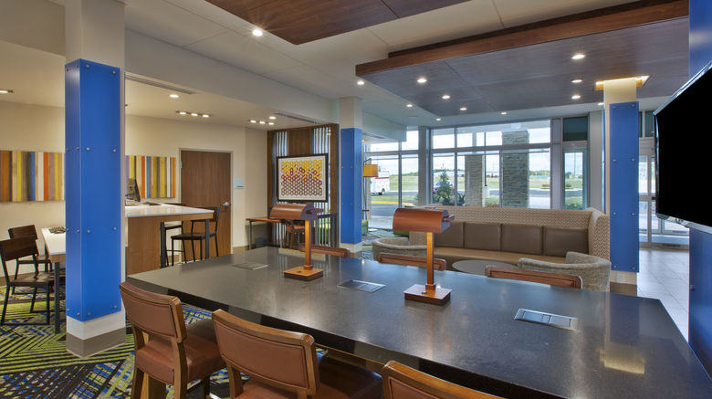 <b>Holiday Inn Express South Hill Lobby</b>. Images powered by <a href="https://www.leonardoworldwide.com/" title="Leonardo Worldwide" target="_blank">Leonardo</a>.