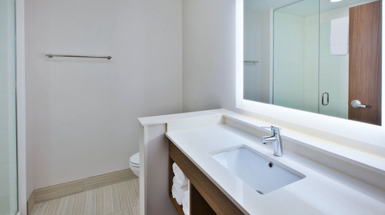 <b>Holiday Inn Express South Hill Room</b>. Images powered by <a href="https://www.leonardoworldwide.com/" title="Leonardo Worldwide" target="_blank">Leonardo</a>.