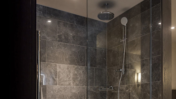 Dakota Manchester Suite