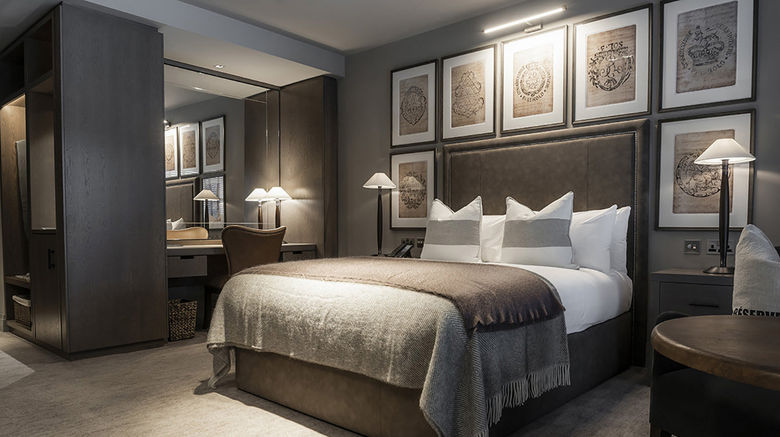 <b>Dakota Manchester Room</b>. Images powered by <a href="https://www.leonardoworldwide.com/" title="Leonardo Worldwide" target="_blank">Leonardo</a>.