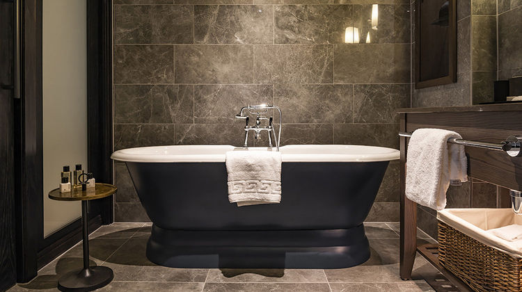 Dakota Manchester Suite
