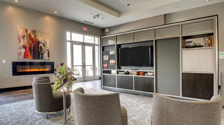 Holiday Inn Peoria at Grand Prairie Lobby