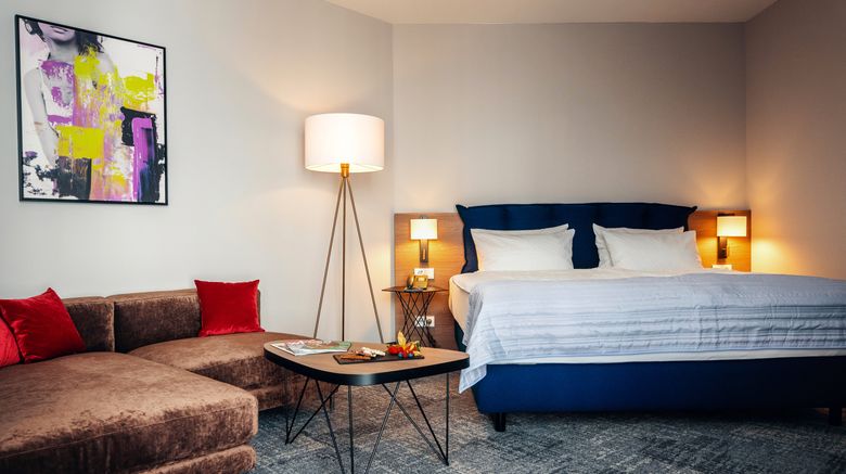 <b>Holiday Inn Berlin City Center East Room</b>. Images powered by <a href="https://www.leonardoworldwide.com/" title="Leonardo Worldwide" target="_blank">Leonardo</a>.