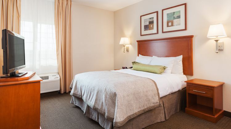 Candlewood Suites Georgetown Suite