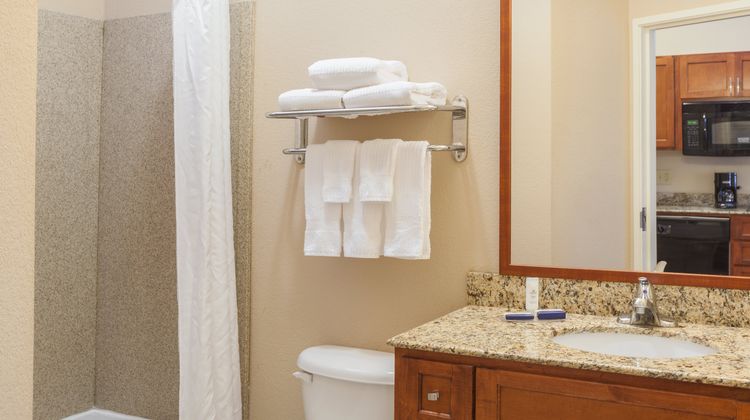 Candlewood Suites Georgetown Room