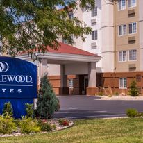 Candlewood Suites Topeka West