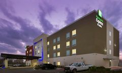 Holiday Inn Express/Suites New Braunfels