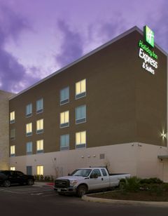 Holiday Inn Express/Suites New Braunfels