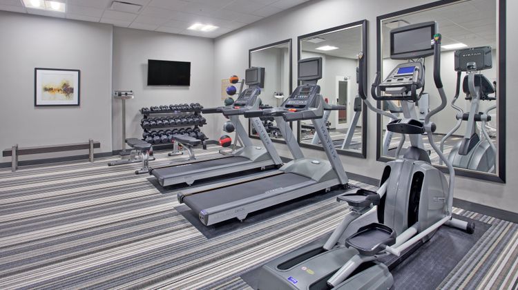 Candlewood Suites Grand Island Health Club